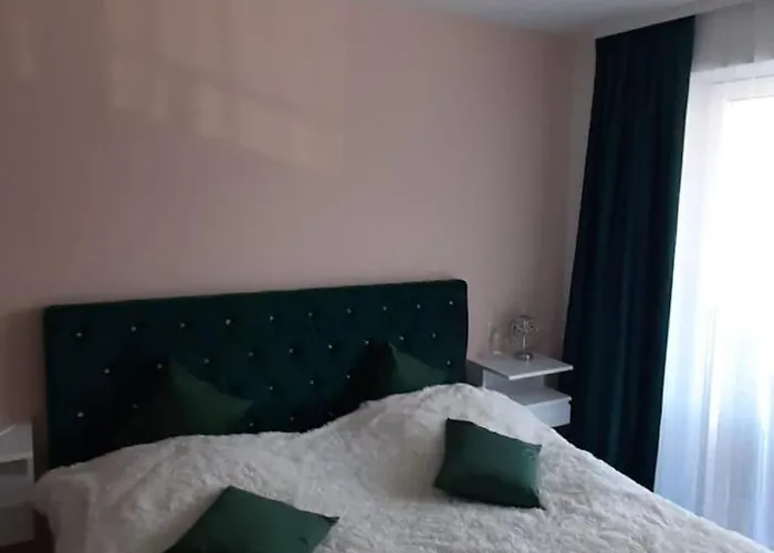 Szmaragdowy Relaks Apartment *